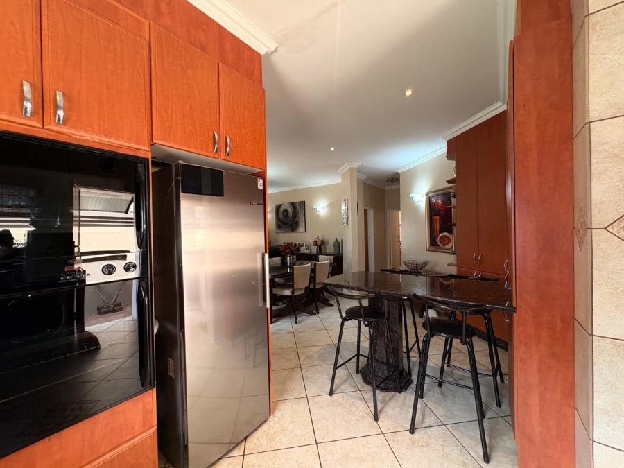 3 Bedroom Property for Sale in Wilkoppies North West